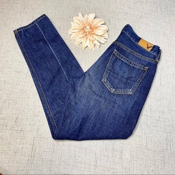 American Eagle Vintage Button Fly High Rise Jeans Dark Wash Size 2 - Picture 4 of 11